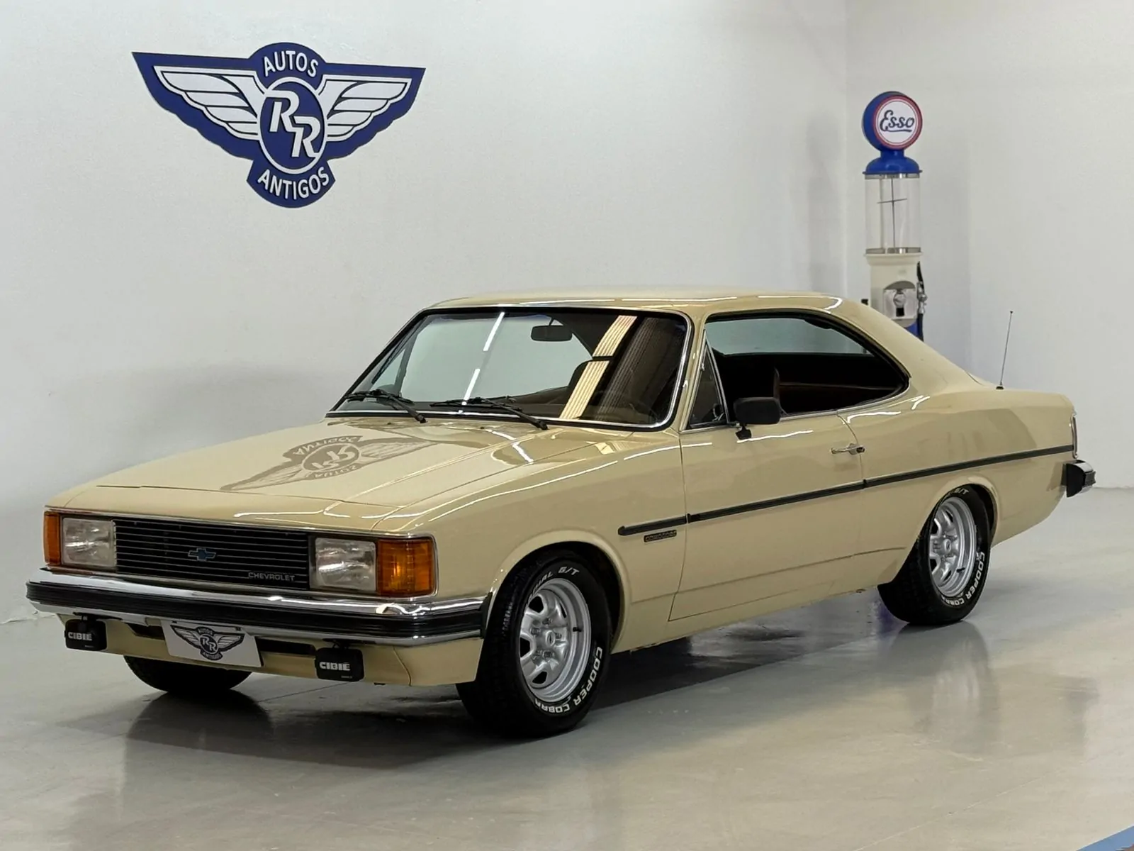 GM-Chevrolet Opala Comodoro 1982