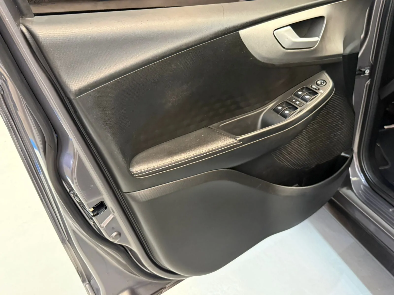 WhatsApp Image 2026-04-14 at 19.28.08 (1)