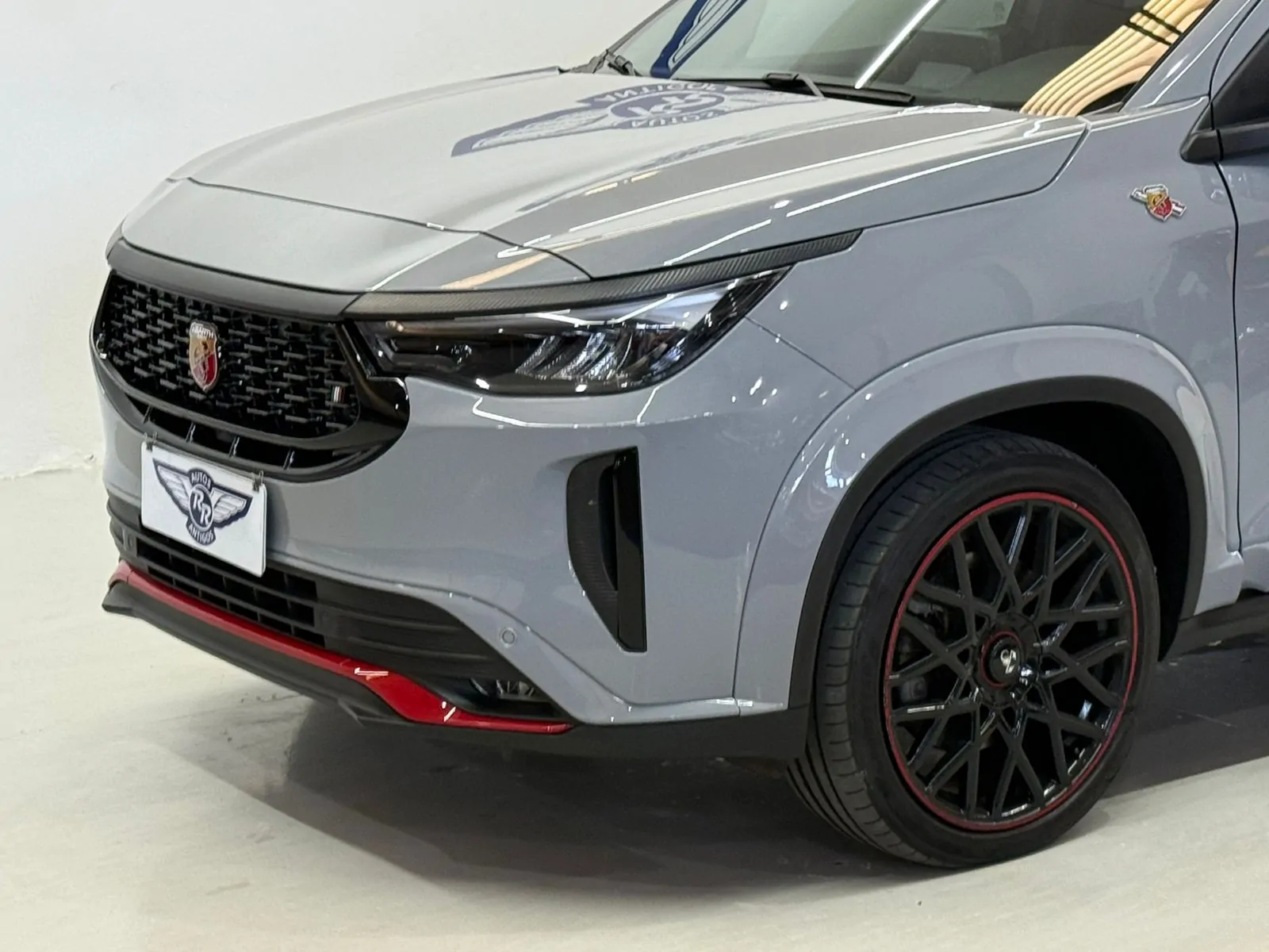 WhatsApp Image 2026-04-14 at 19.30.15 (1)