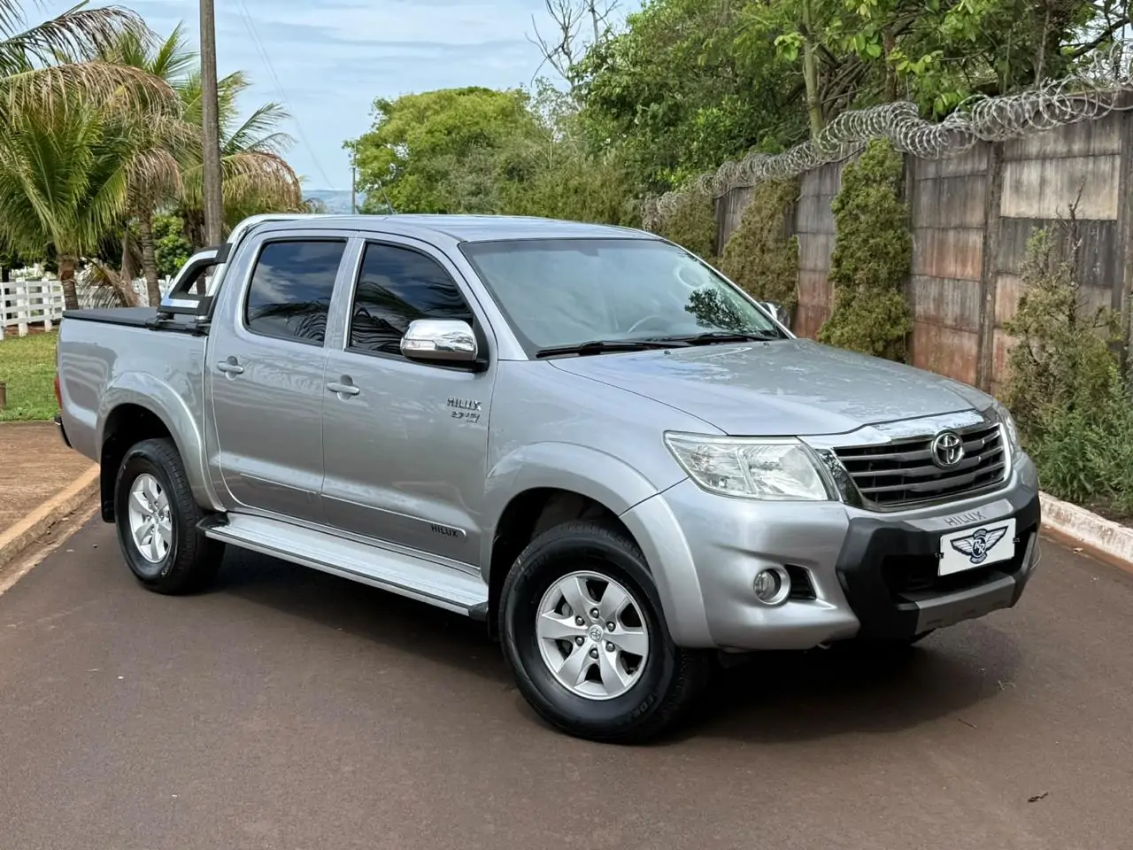 Toyota Hilux SRV 2015