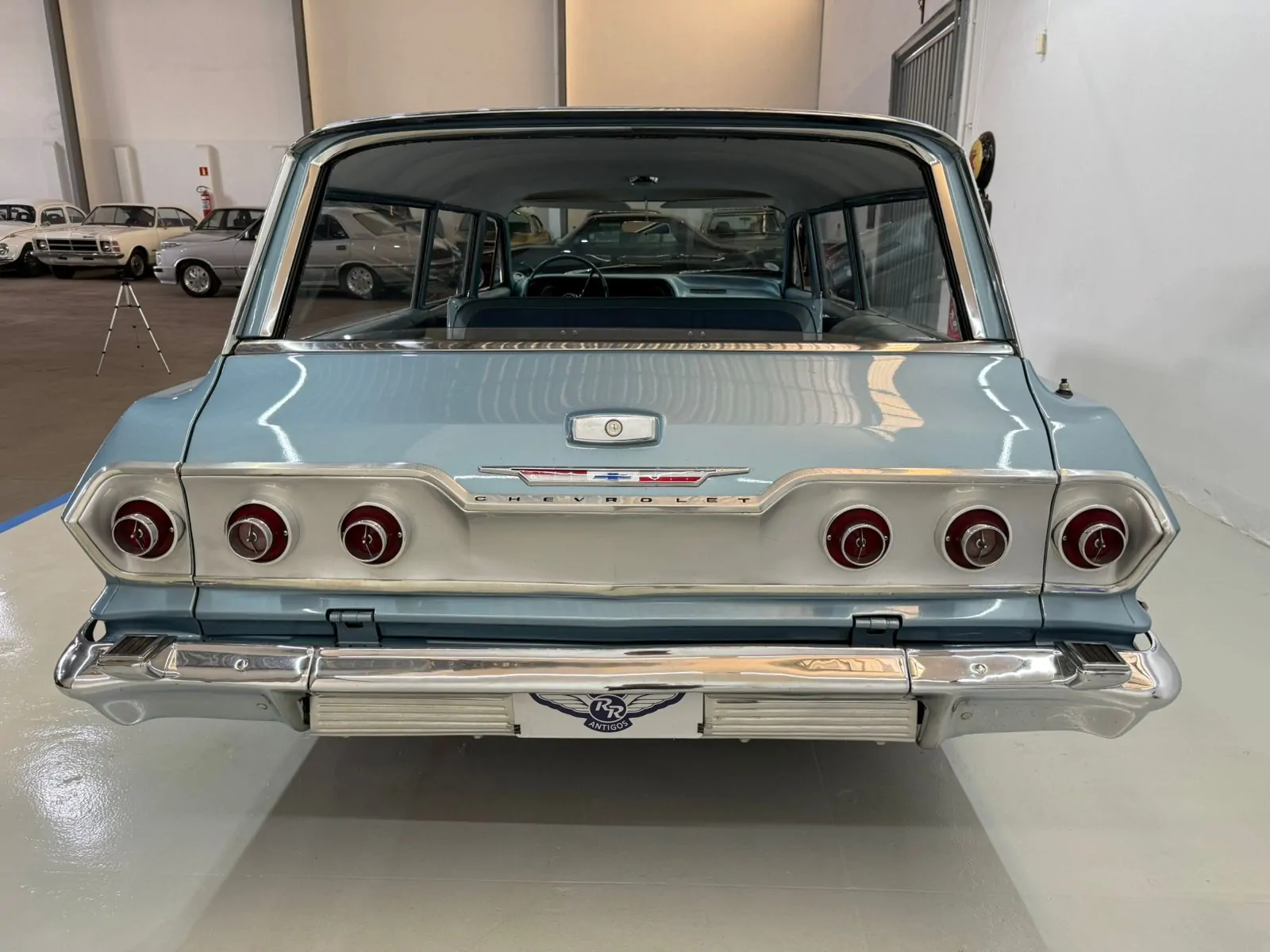 a16db931-da78-4917-9660-a1f24a8eb7ac